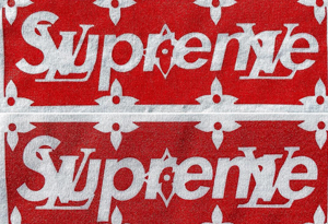 LV联名Supreme系列怎么鉴定 LV x Supreme真假对比图